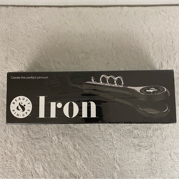 New Beauty & Pin Ups Iron - Create the Perfect Pin Curl - Picture 1 of 6